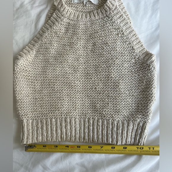 Astr The Label Crochet Crop Top [Sz. XS] - Picture 5 of 7